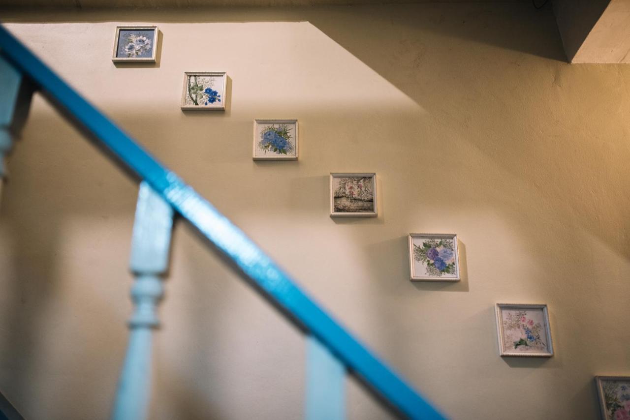 Lhong Yaowarat Hostel Бангкок Екстер'єр фото