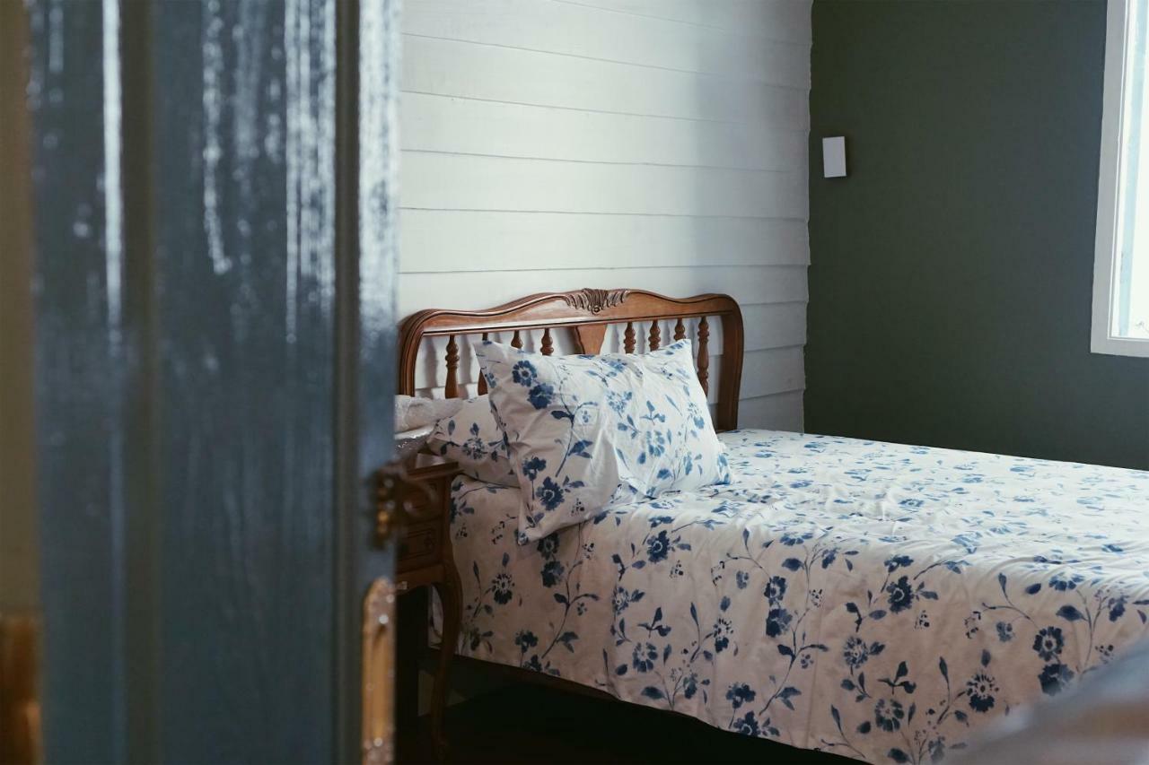 Lhong Yaowarat Hostel Бангкок Екстер'єр фото